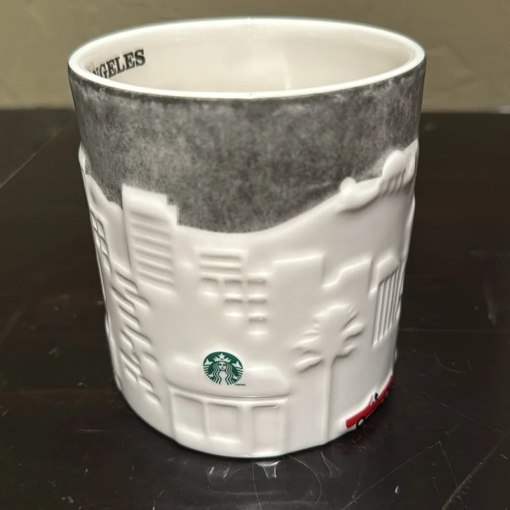 STARBUCKS Skyline Collector Edition Los Angeles, California 16oz Mug Cup